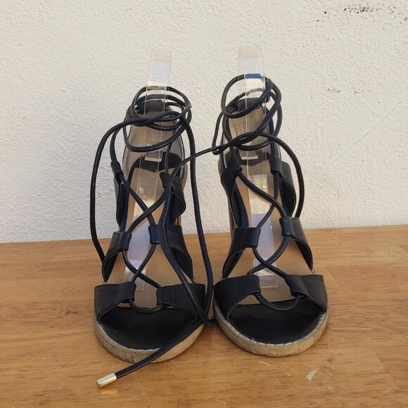 Tony Bianco Kristen Heel - Picture 2 of 10